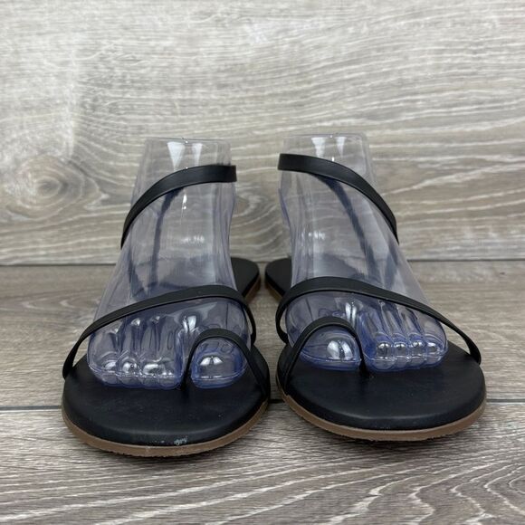 Tkees Mia Napa Women’s Sz 8/EU 39 Black Leather Strappy Toe Loop Sandals - Picture 2 of 11